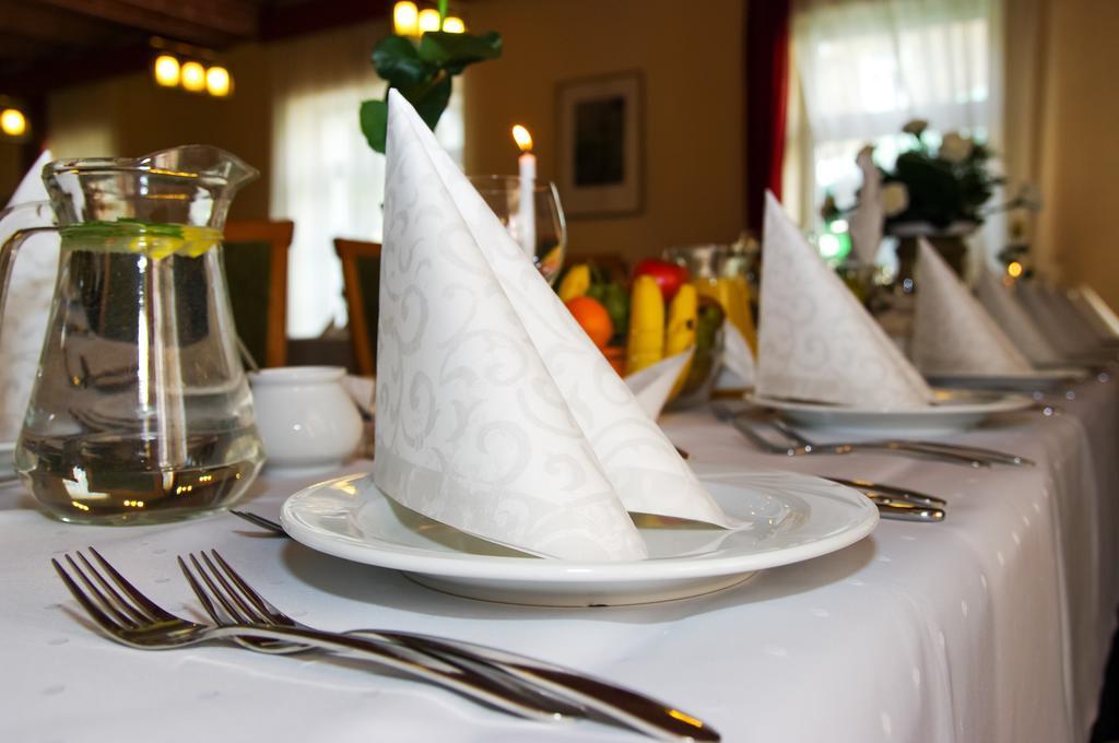 Hotel Sutoris Bochnia Εξωτερικό φωτογραφία
