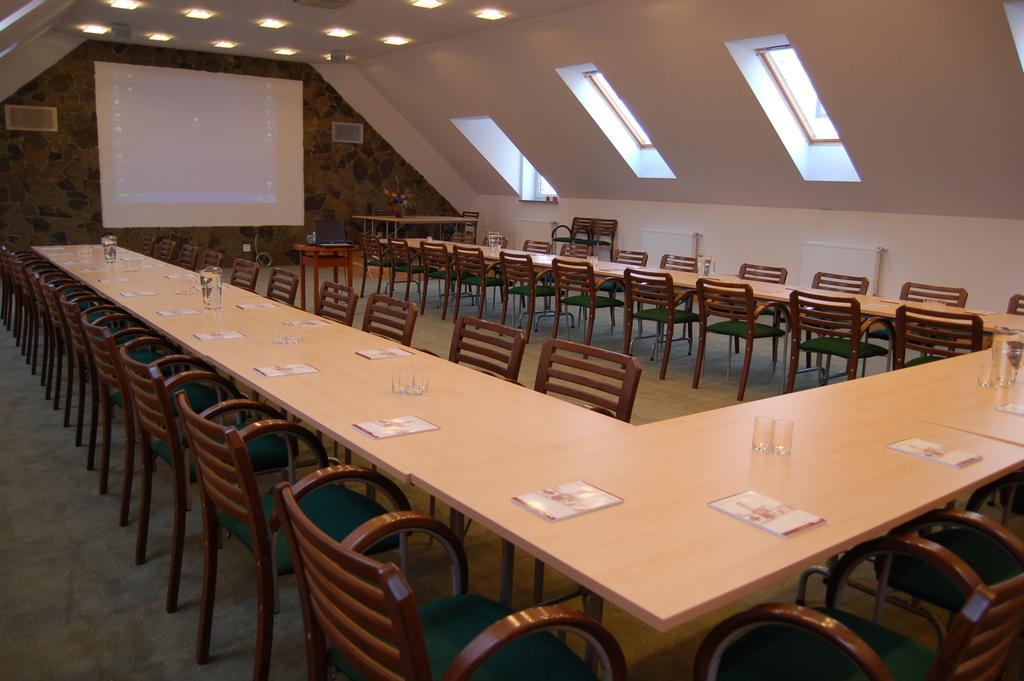 Hotel Sutoris Bochnia Εξωτερικό φωτογραφία